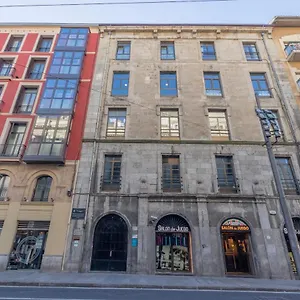  Apartamento Amplio Y Elegante En Casco Viejo Con Parking